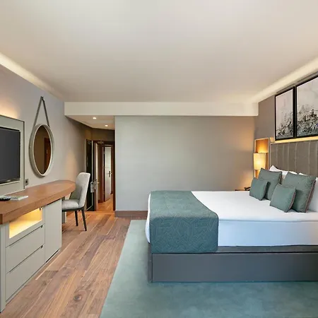 Курортный комплекс Rixos Sungate - The Land Of Legends Access